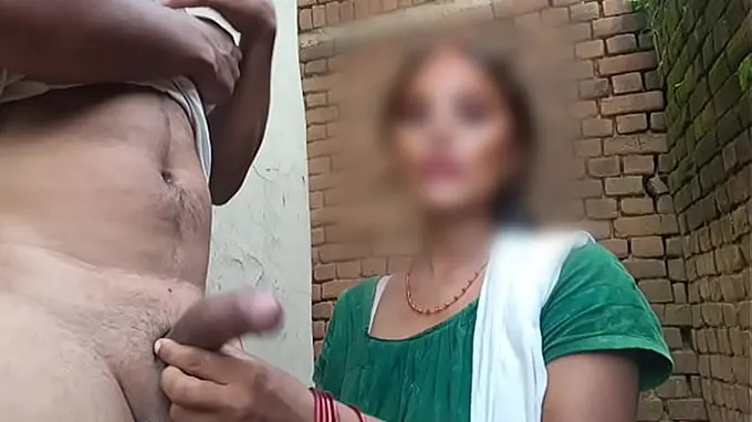 Observe Prayamu11 and Yatun go ultra-kinky with a Desi Indian chief and his ample nub