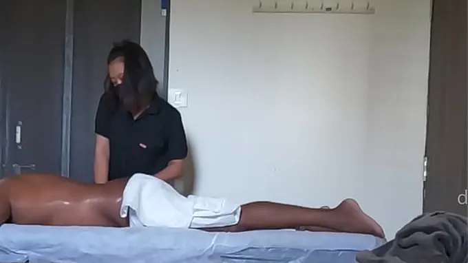 See Rasiya Begum's Thai spa session with bulldick as she gets dazed by the glance of black pecker