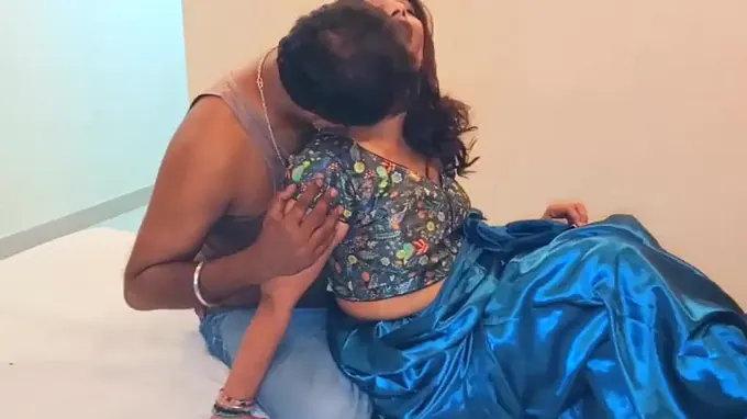 Witness Desi Bhabhi Punam Fellate Deep Hatch & Lovemaking with Devar in POINT OF VIEW