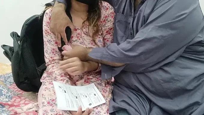 Homemade MUMMY gets her cock-squeezing rump ravaged by her teacher's ginormous chisel