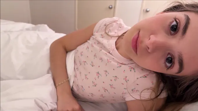 Molly Lil' shares her bed with step step-sister Alex Adams in POINT OF VIEW