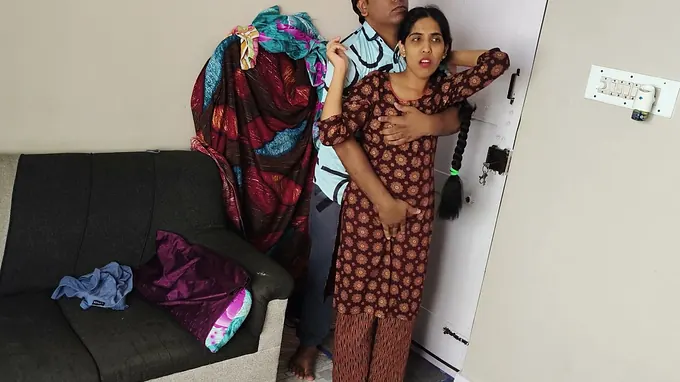 Bhabhi, Devarji & Resaal's red-hot Indian school fucky-fucky gauze - Don't tell my spouse!