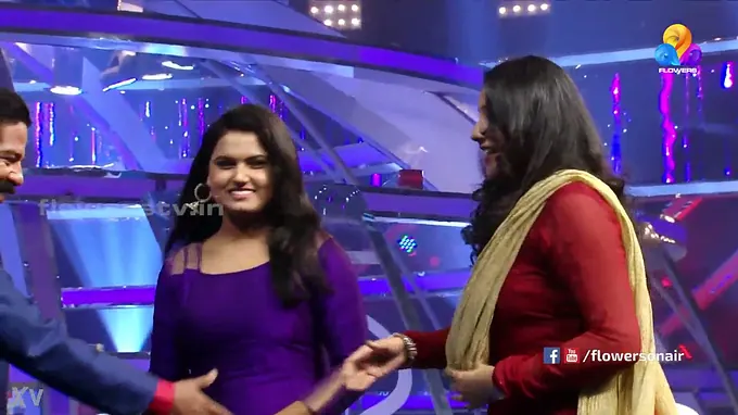 Althara-Remya Krishnan, the Mallu Actress, flaunts her legs and shows off her sexy body