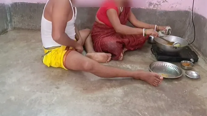 Yatun & Prayamu11: Wifey's spouse pal takes advantage of her tight pussy