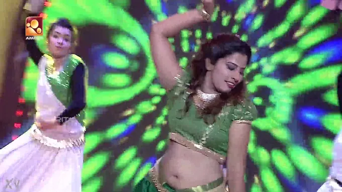 Malayalam Goddess Torrid Mallu Dancer Takes Deep Belly Pump and Dance