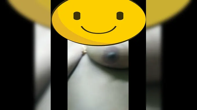 Malayali stepmom with massive boobs gets groped in a selfie