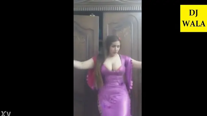 Homemade Indian Mallu Aunty Home Alone Dance Fuckfest with Hefty orbs