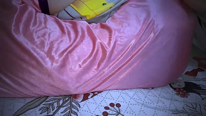 Indian Desi Hancock's virgin gets wrecked by thick chisel on the hotel bed