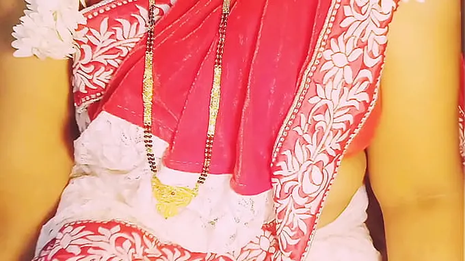 Super-cute Rose's Indian immense baps & filthy Telugu bedroom antics