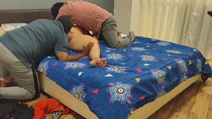 Watch this steamy Indian maid leave her bai to get pounded by two guys in HD bara sex video