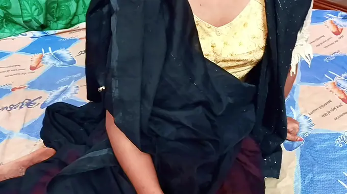 Desi Aunty gets her tight pussy drilled by her horny stepson while her husband is out