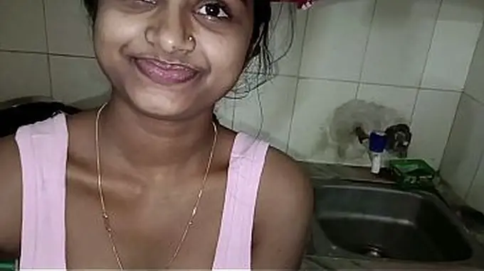 Bhabhi Alone Making Roti – Devar Stiff Bone Made Her Ultra-kinky & Fellate It Neat