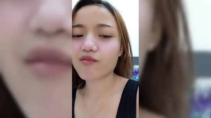 Interact with this Malay MILF as she gets awefully up close and personal with her hitam boyfriend