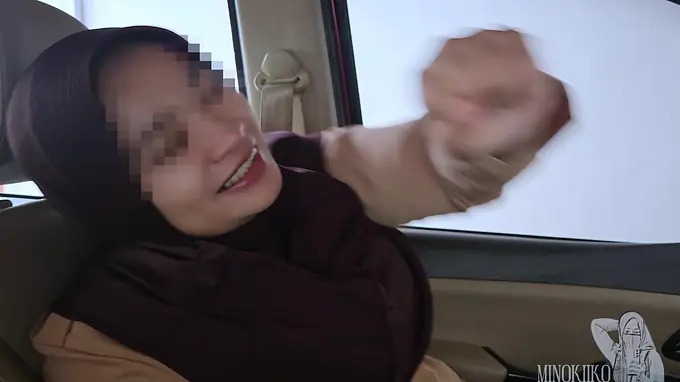 Horny hijab-wearing Indian teen gets a car ride to upgrade her phone